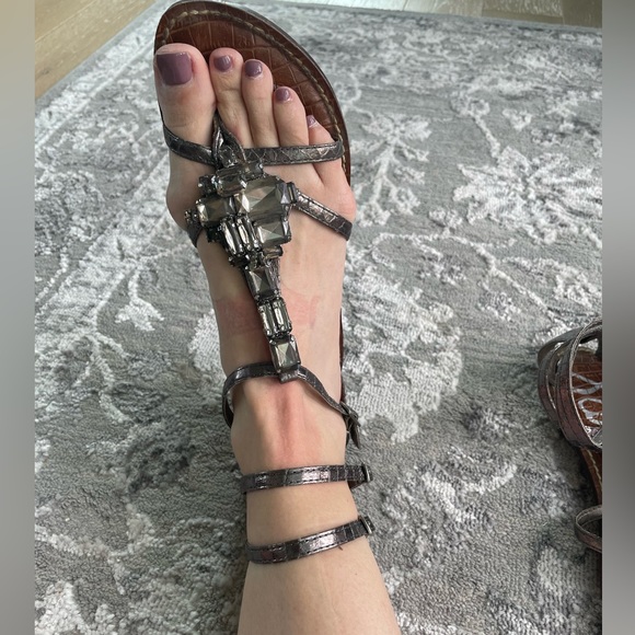 Sam Edelman triple strap jewelled gladiator sandal - Picture 4 of 4